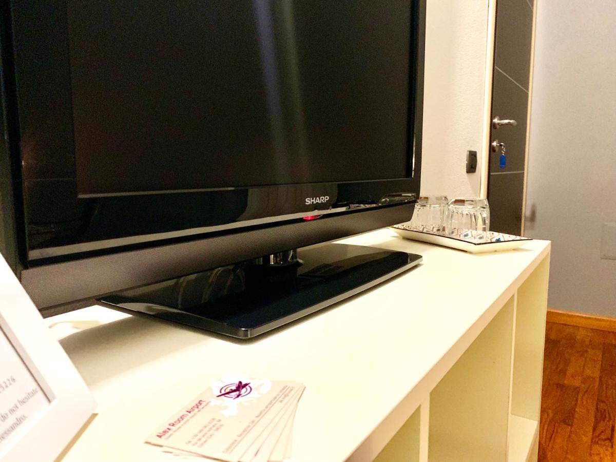 Elmas Alex Room Airport المظهر الخارجي الصورة